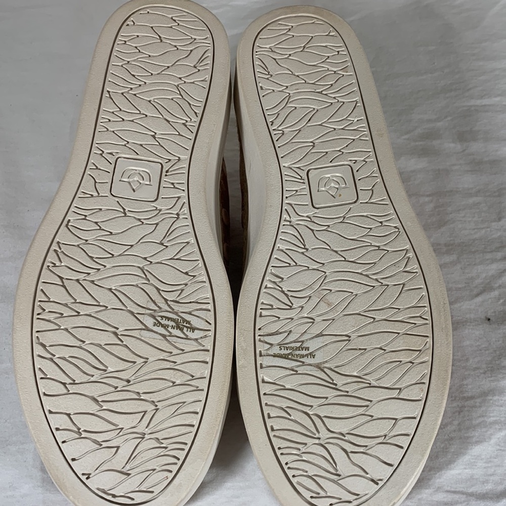 Spenco Orthopedic Comfort Tie Dye Sneakers, 5.5B - Picture 6 of 8